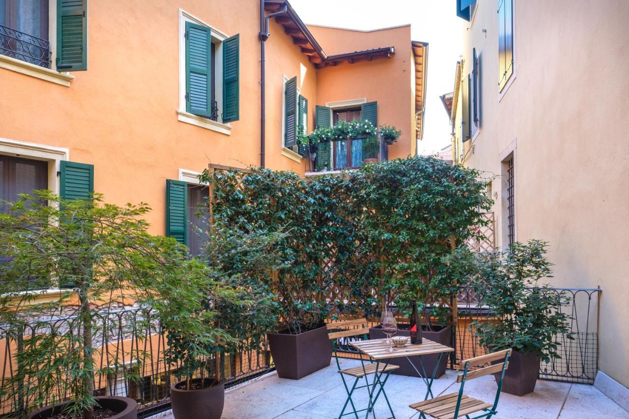 La Terrazza In Centro Appartement Verona Buitenkant foto